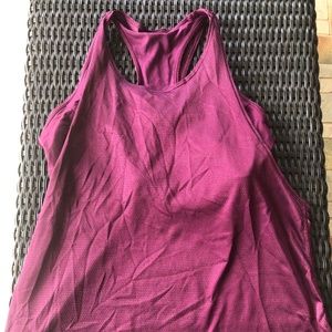 Pushing Limits Tank / Size 8 - Maroon